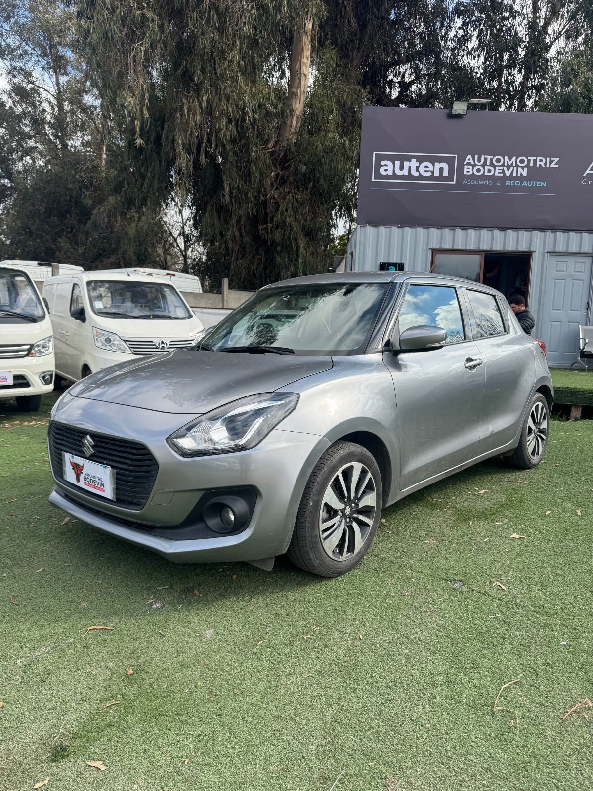 Suzuki SWIFT GLX HB 1.2 AUT